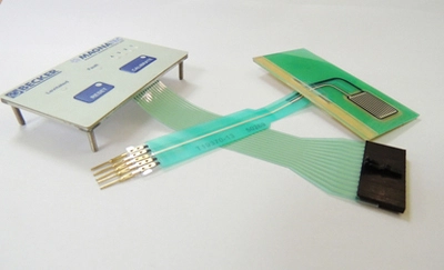 Panneaux de soutien de commutateur de membrane