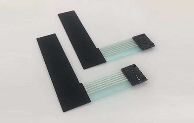Commutateur à membrane capacitive